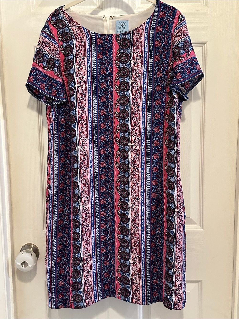 CeCe Blue and Pink Print Dress with Pockets 💗💞💗💖